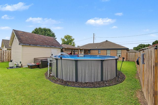 352 Firwood Drive, Houma, LA 70363
