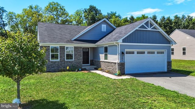 43 ELSTOW WAY, Martinsburg, WV 25405