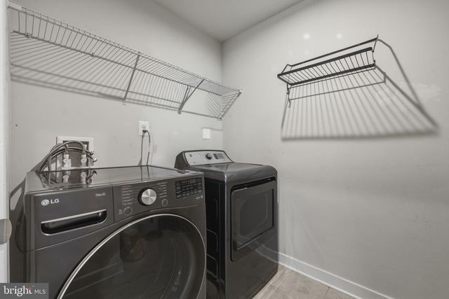 43 ELSTOW WAY, Martinsburg, WV 25405