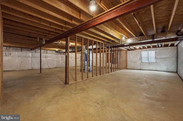 43 ELSTOW WAY, Martinsburg, WV 25405