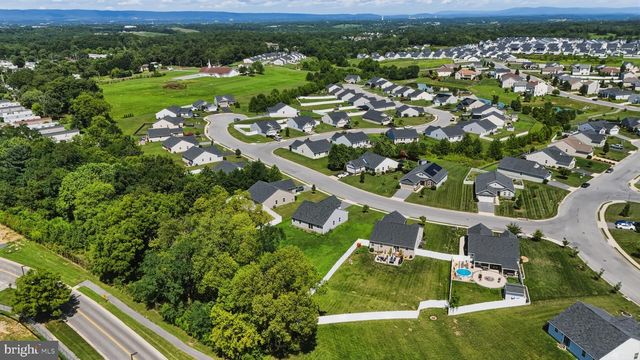 43 ELSTOW WAY, Martinsburg, WV 25405