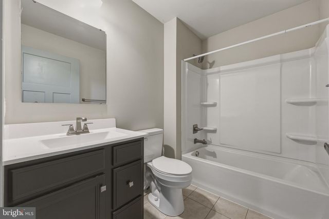 43 ELSTOW WAY, Martinsburg, WV 25405