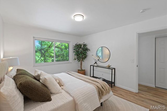 1733 Gascony Parc Drive 1733, Lake St Louis, MO 63367