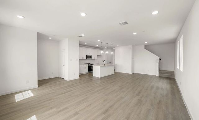 5717 Lakeview Drive, Watauga, TX 76148