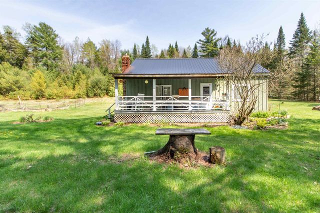 160 Heritage Lane, Lyndon, VT 05851