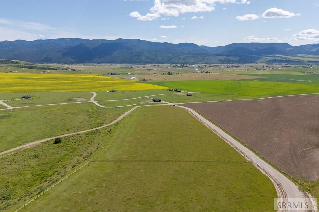 Image 5 of property listing at L1B1 Grand View Heights, Swan Valley, ID 83449