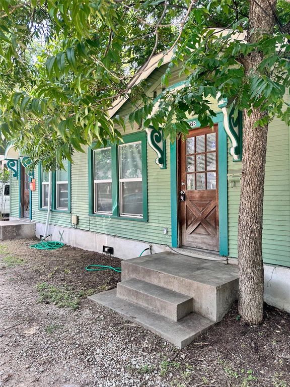 4402 Duval ST A, Austin, TX 78751