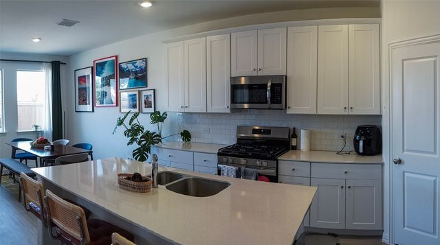 3305 Kaufman Court, Little Elm, TX 75068