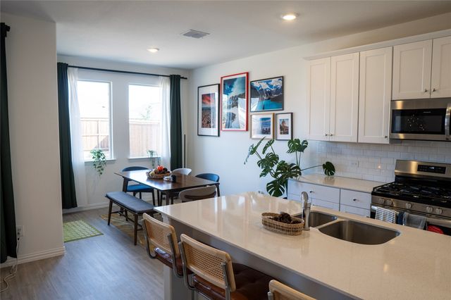 3305 Kaufman Court, Little Elm, TX 75068