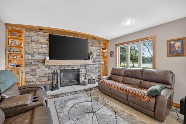 1030 267Th Street, Nashua, IA 50658