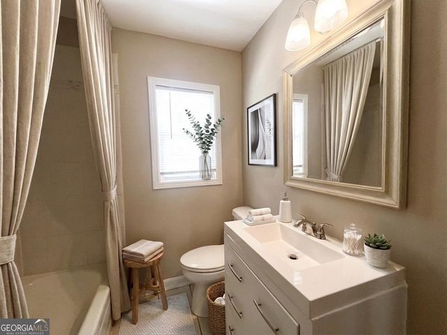 1457 Richland Rd SW, Atlanta, GA 30310