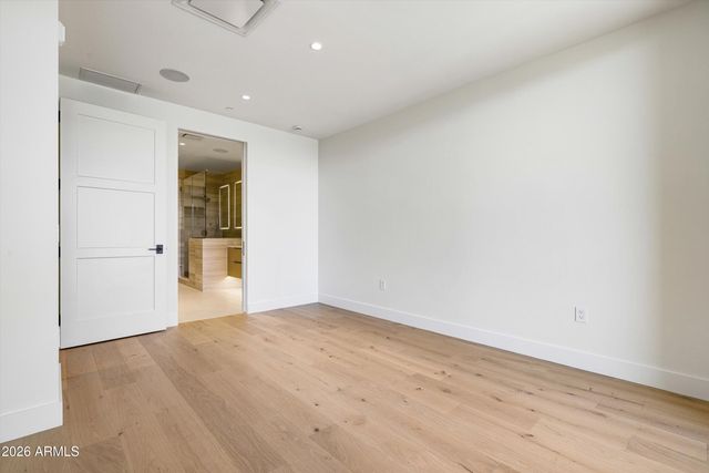 4849 N Camelback Ridge Road B104, Scottsdale, AZ 85251