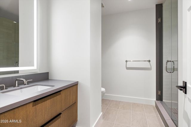 4849 N Camelback Ridge Road B104, Scottsdale, AZ 85251