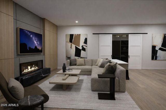 4849 N Camelback Ridge Road B104, Scottsdale, AZ 85251