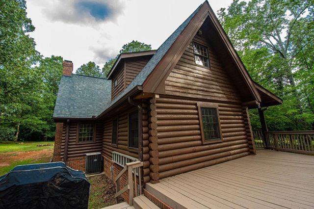 410 Whiskey Still Drive, Cleveland, GA 30528