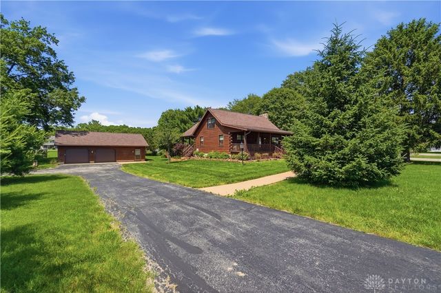 604 E Market Street, German Twp, OH 45327