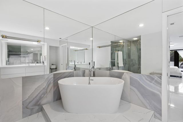 529 S Flagler Drive Th3f, West Palm Beach, FL 33401