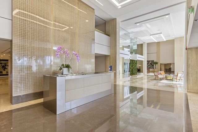 529 S Flagler Drive Th3f, West Palm Beach, FL 33401