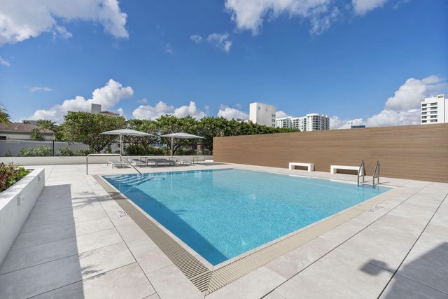 529 S Flagler Drive Th3f, West Palm Beach, FL 33401