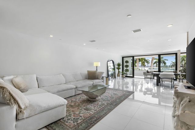 529 S Flagler Drive Th3f, West Palm Beach, FL 33401