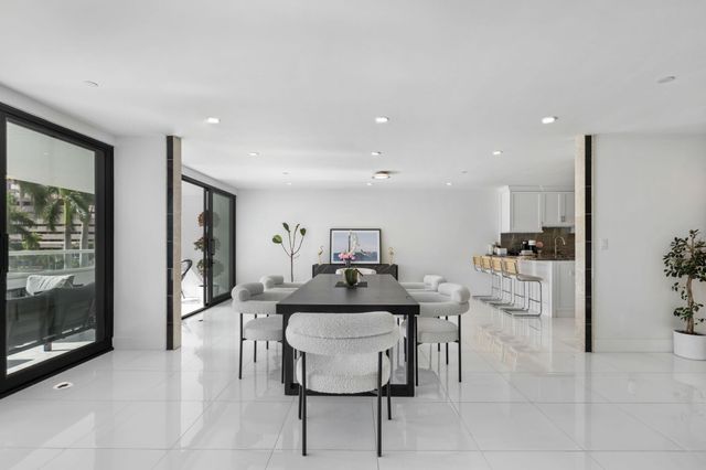 529 S Flagler Drive Th3f, West Palm Beach, FL 33401