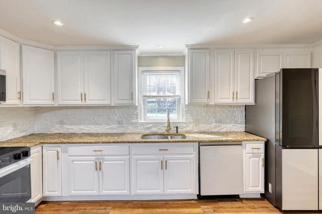 1312 WHITEFORD RD, York, PA 17402