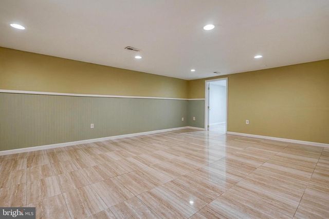 1312 WHITEFORD RD, York, PA 17402