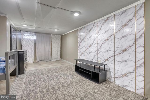 1312 WHITEFORD RD, York, PA 17402
