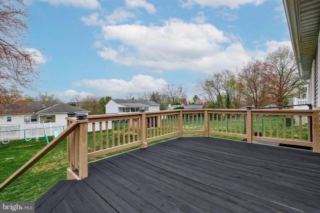 1312 WHITEFORD RD, York, PA 17402