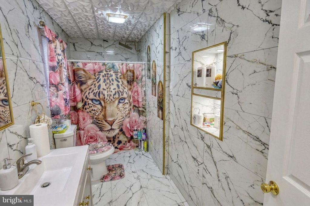 Image 23 of property listing at 1312 WHITEFORD RD, York, PA 17402