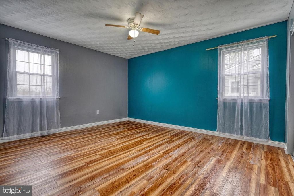 Image 25 of property listing at 1312 WHITEFORD RD, York, PA 17402