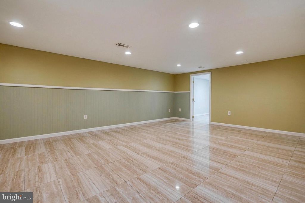 Image 28 of property listing at 1312 WHITEFORD RD, York, PA 17402