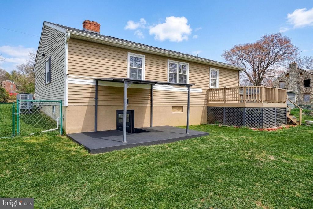 Image 44 of property listing at 1312 WHITEFORD RD, York, PA 17402