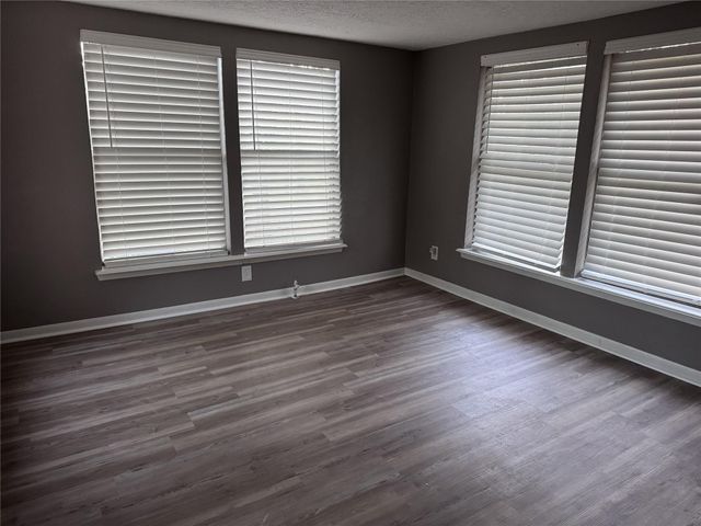 600 Saint Lawrence River Drive, Montgomery, TX 77316