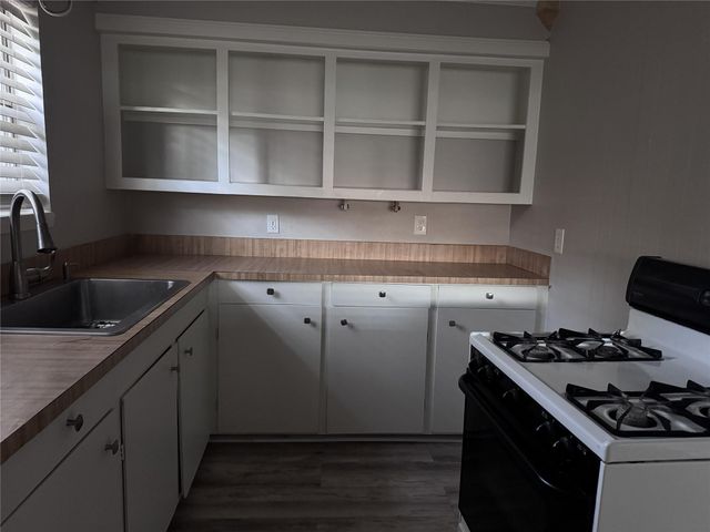 600 Saint Lawrence River Drive, Montgomery, TX 77316