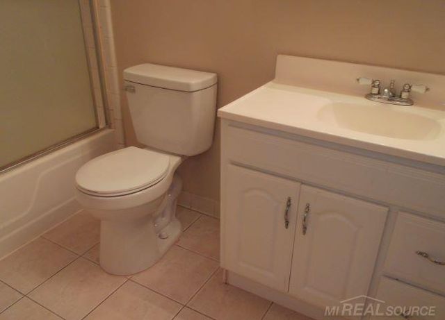 38220 Fairway Court, Clinton Twp, MI 48038