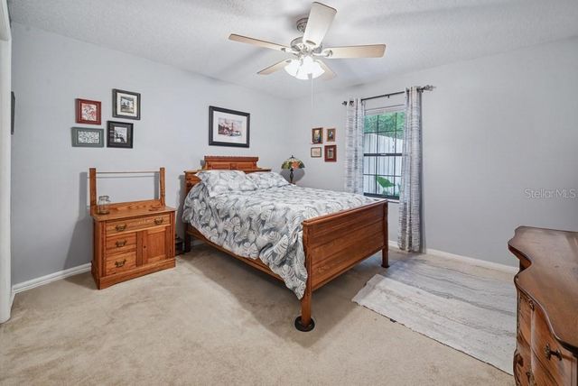 725 SE 56TH AVENUE, Ocala, FL 34480