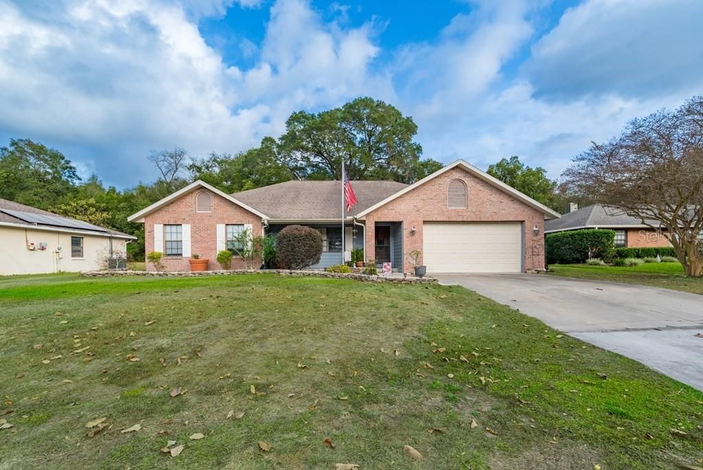 Image 1 of property listing at 725 SE 56TH AVENUE, Ocala, FL 34480