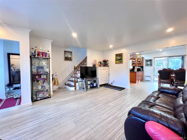 5328 196th Street, Fresh Meadows, NY 11365