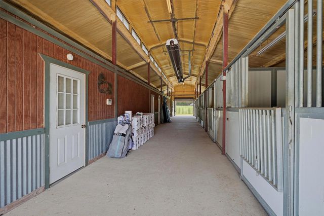 1371-A County Road 130, Whitesboro, TX 76273
