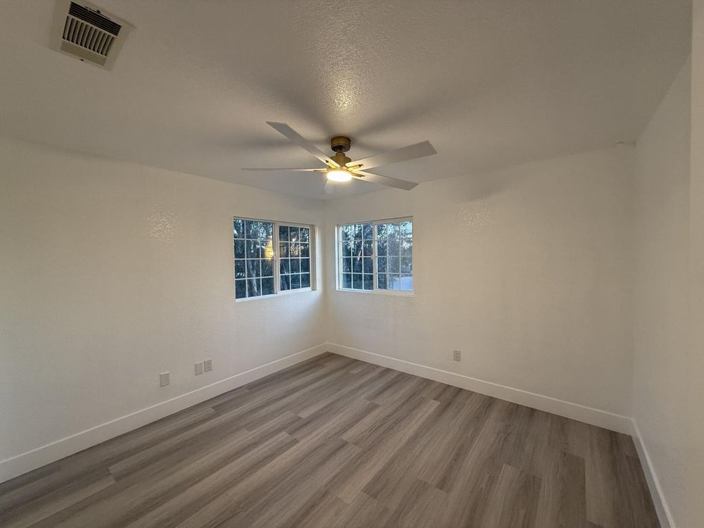 Image 22 of property listing at 36610 Kenneth Avenue, Madera, CA 93636