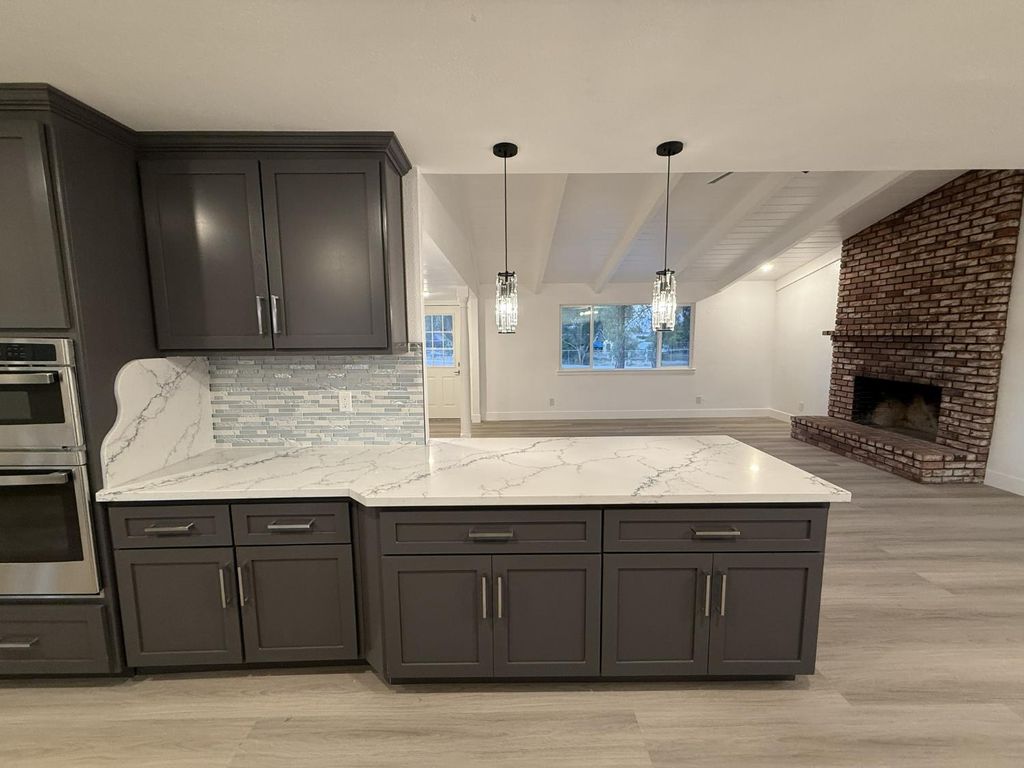 Image 27 of property listing at 36610 Kenneth Avenue, Madera, CA 93636