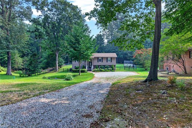 303 Marl Ravine RD, Yorktown, VA 23692