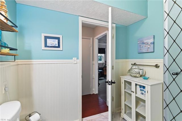 303 Marl Ravine RD, Yorktown, VA 23692