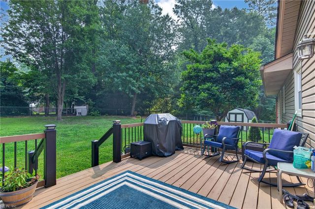 303 Marl Ravine RD, Yorktown, VA 23692