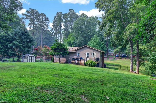303 Marl Ravine RD, Yorktown, VA 23692