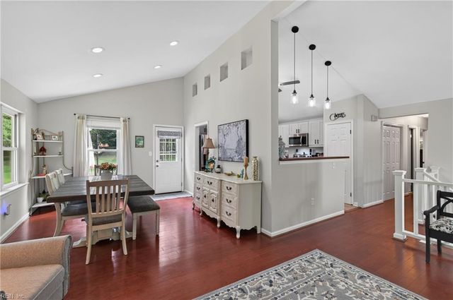 303 Marl Ravine RD, Yorktown, VA 23692