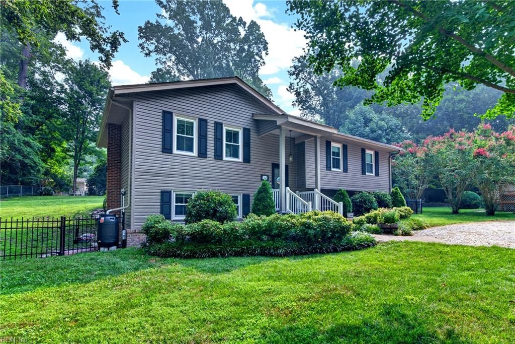 303 Marl Ravine RD, Yorktown, VA 23692
