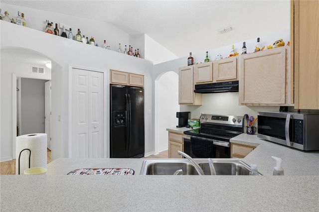 14 SEA BOARD COURT, Palm Coast, FL 32164