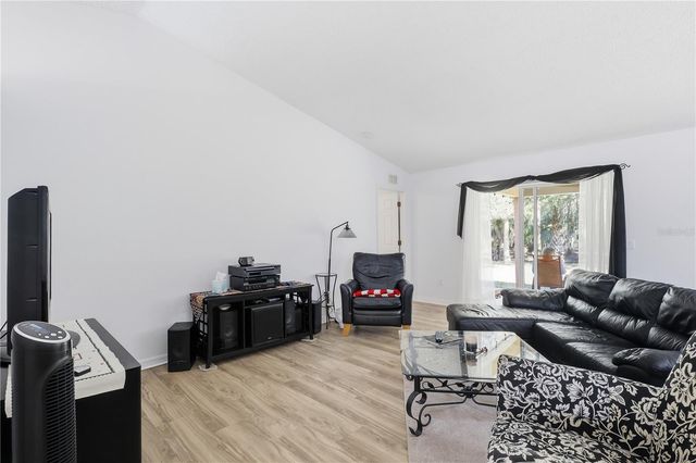 14 SEA BOARD COURT, Palm Coast, FL 32164